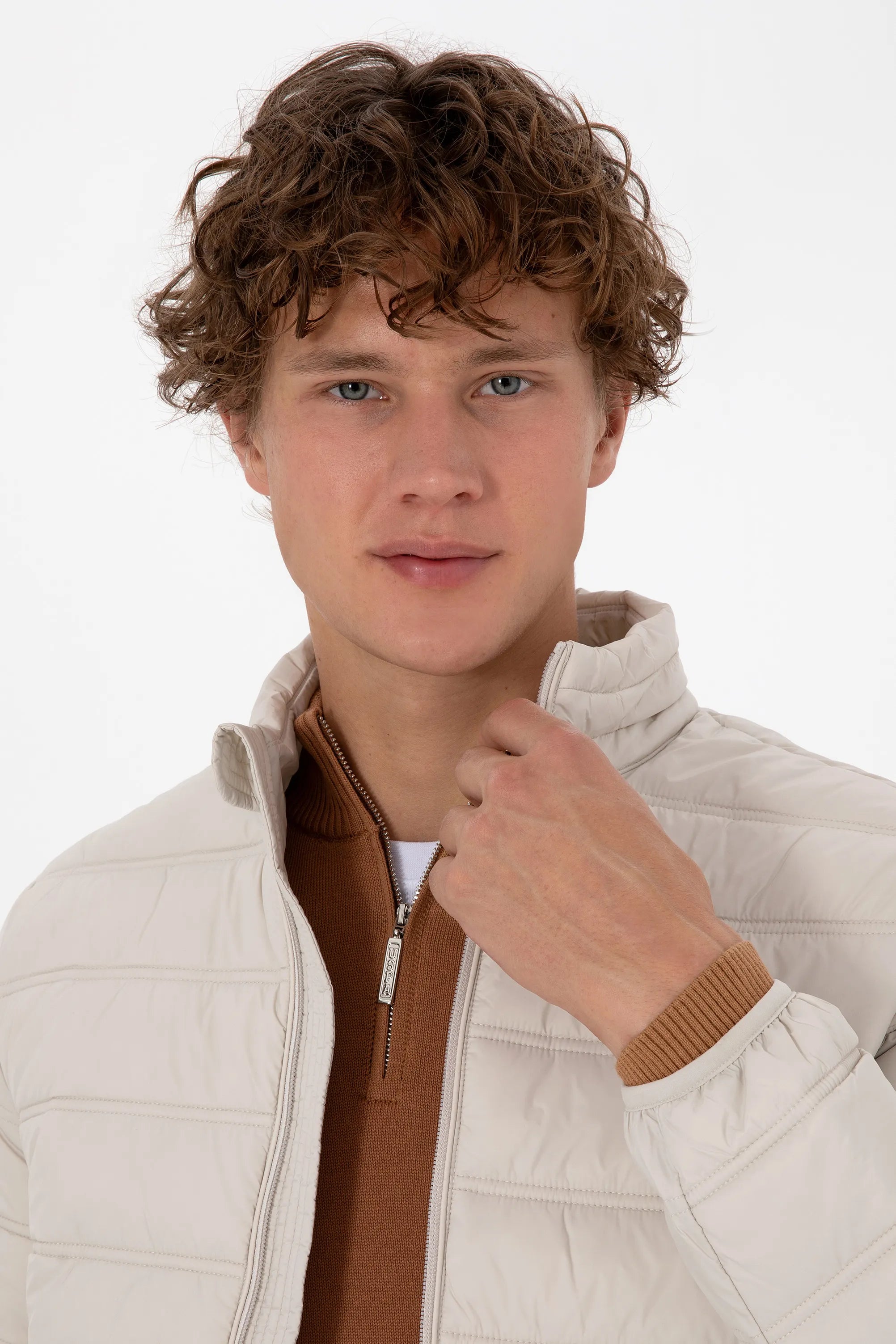 U.S. Polo Assn._Stone_Synthetic Jacket_G081GL0MS0 2246494_VR049_03