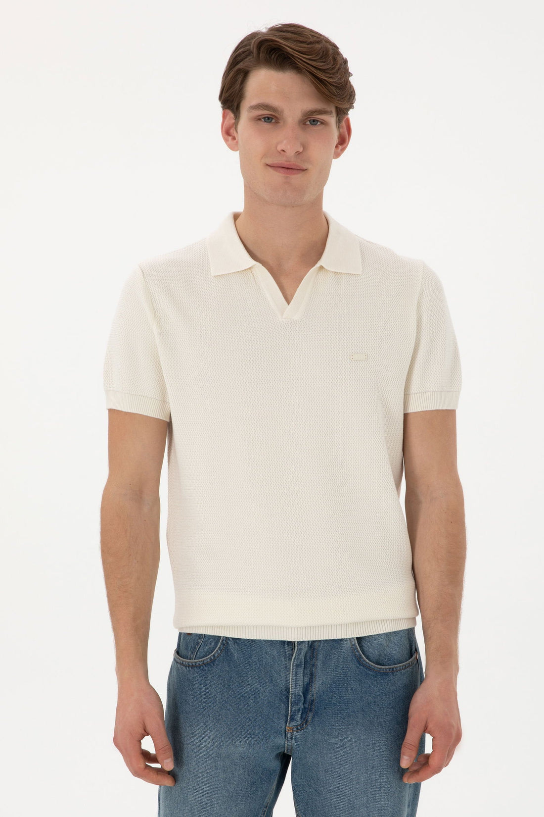 U.S. Polo Assn._Cream Polo Shirt_G081SZ0TK0 2101141_VR071_01