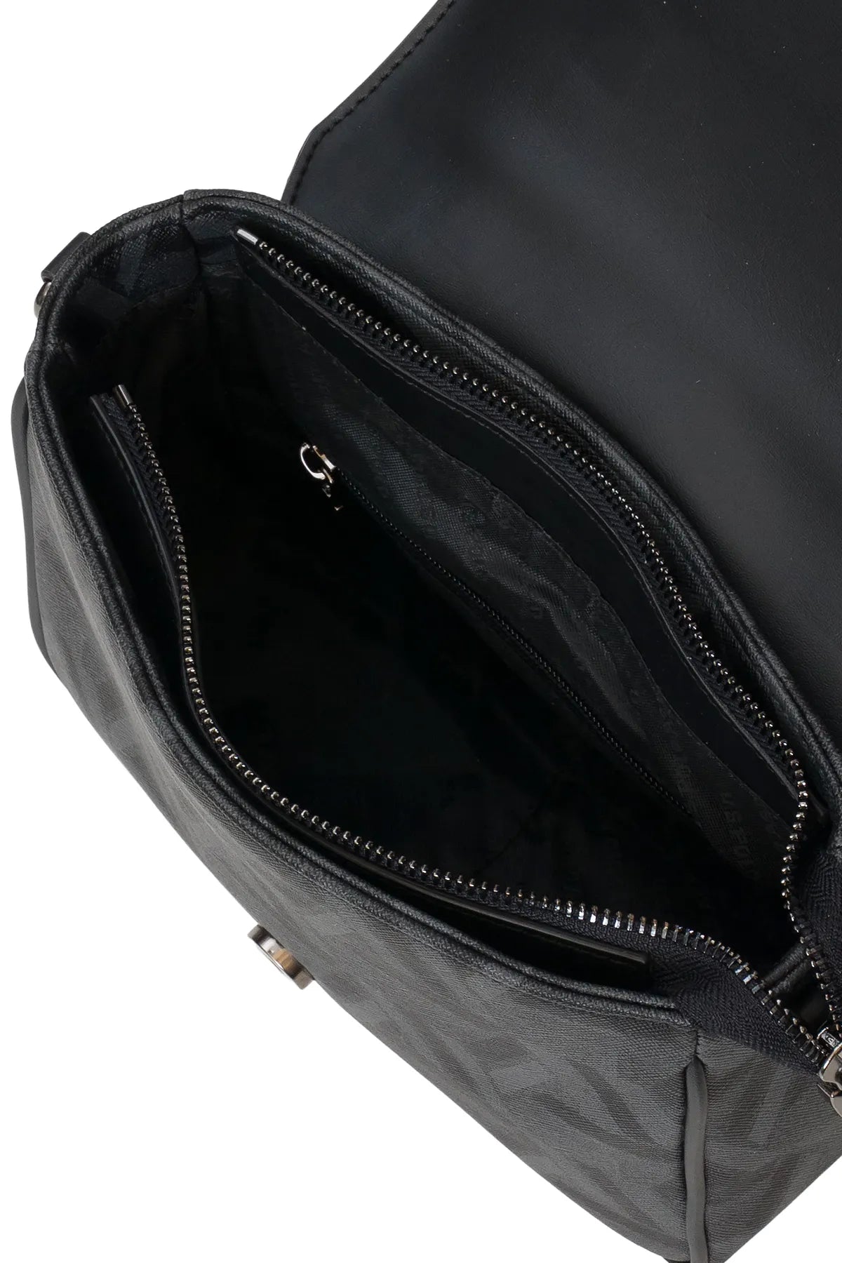 U.S. Polo Assn._Black_Postman Bag_US25514_1016_05