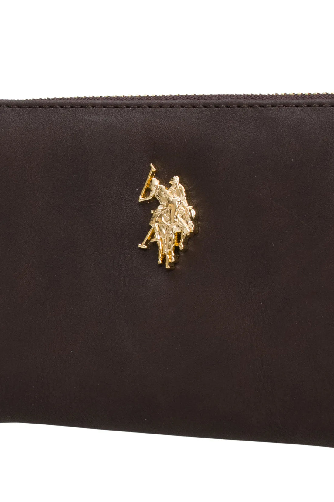 U.S. Polo Assn._Brown_Portfolio_USC25739_128_02