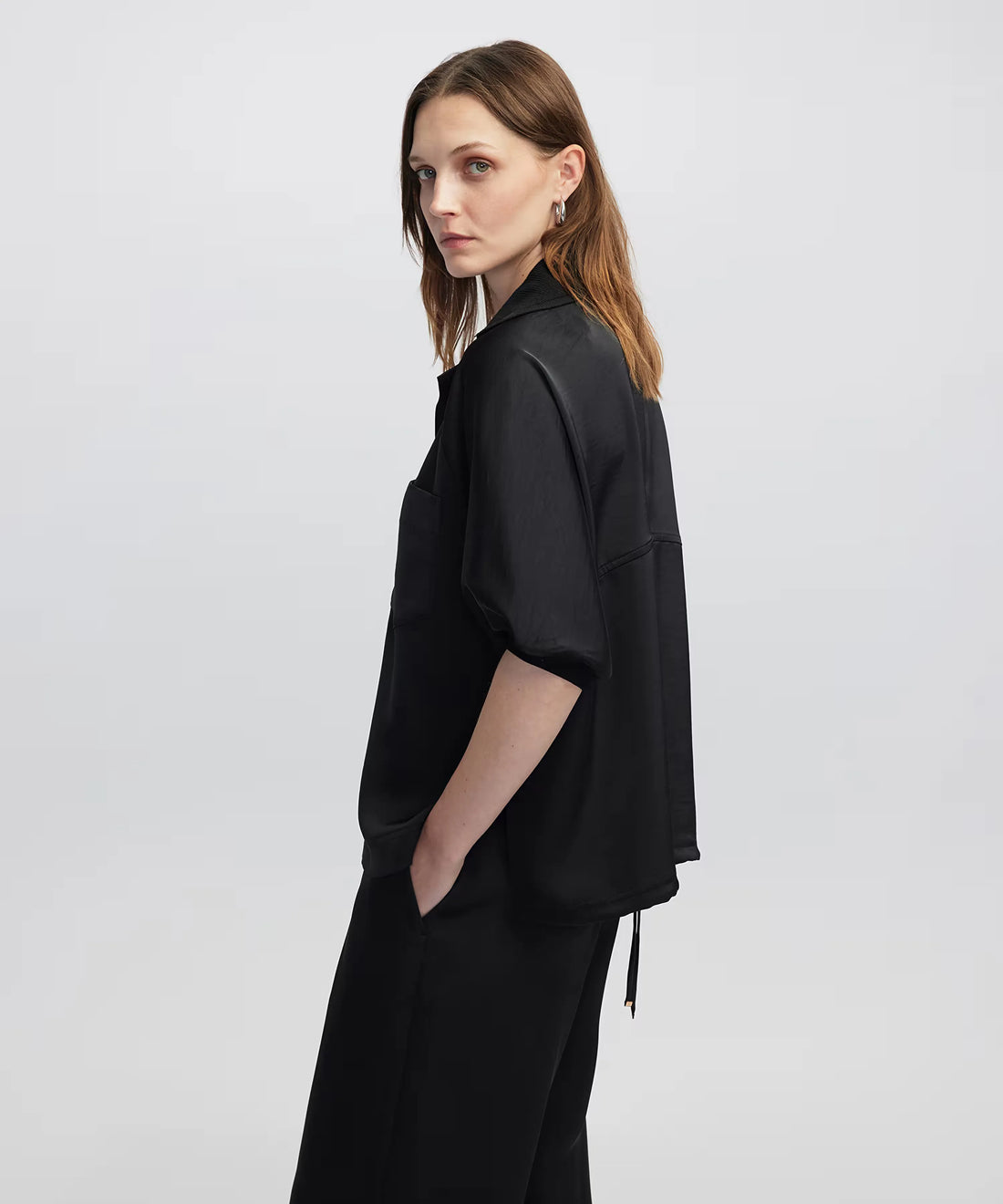 IPEKYOL_Black_Blouse_iw6250006037_1_02