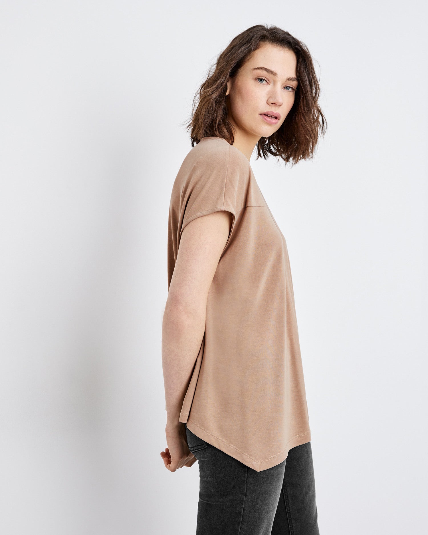 Beige T-Shirt 1/2 Sleeve