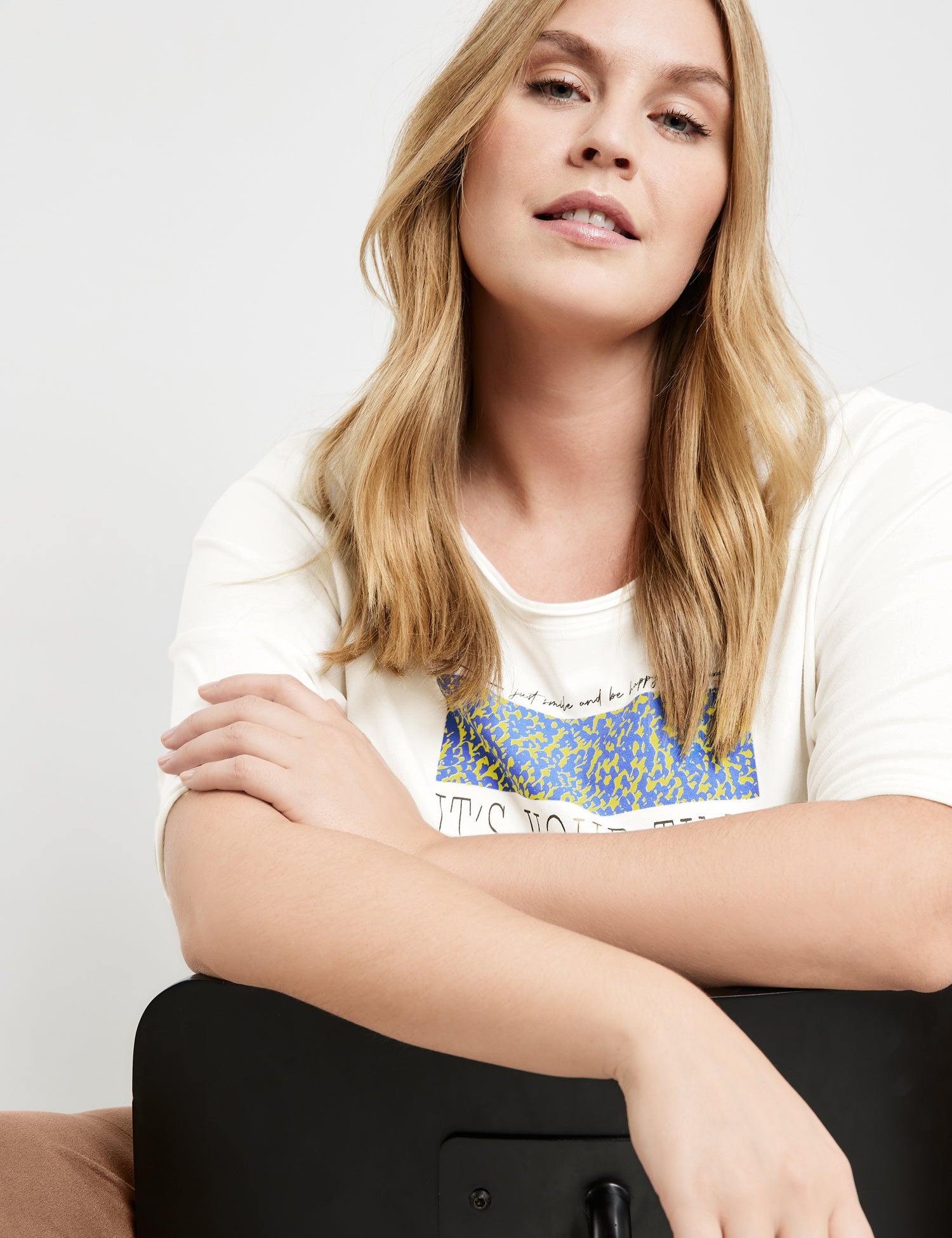 T-Shirt With A Front Print