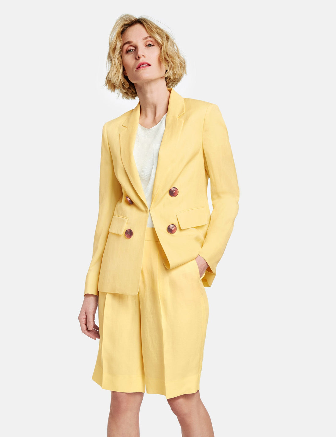 Yellow Jacket Long-Sleeve