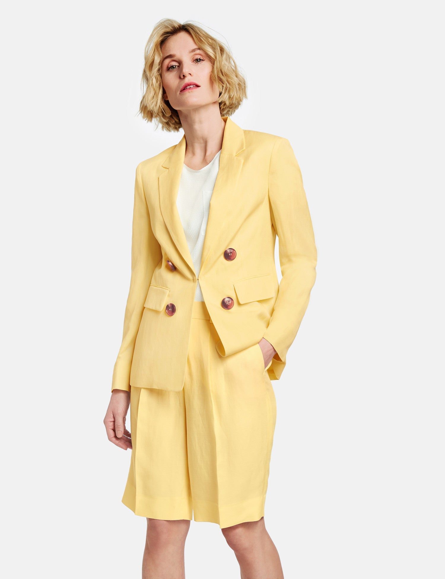 Yellow Jacket Long-Sleeve