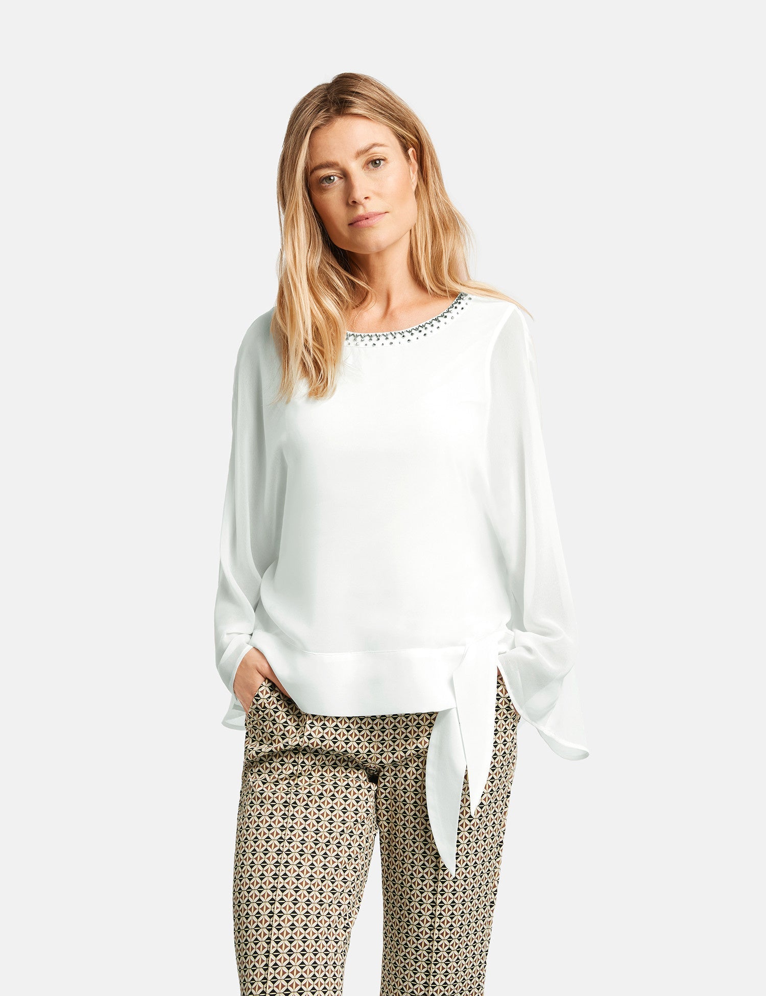 White Blouse 3/4-Sleeve
