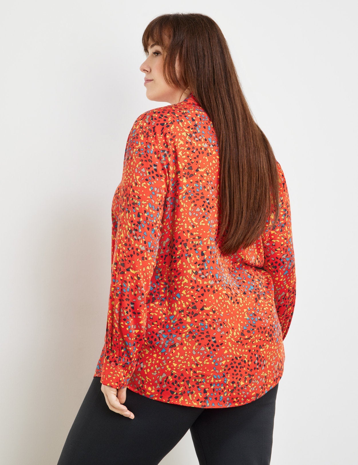 Shirt Blouse With An All-Over Print_360221-21230_6382_06