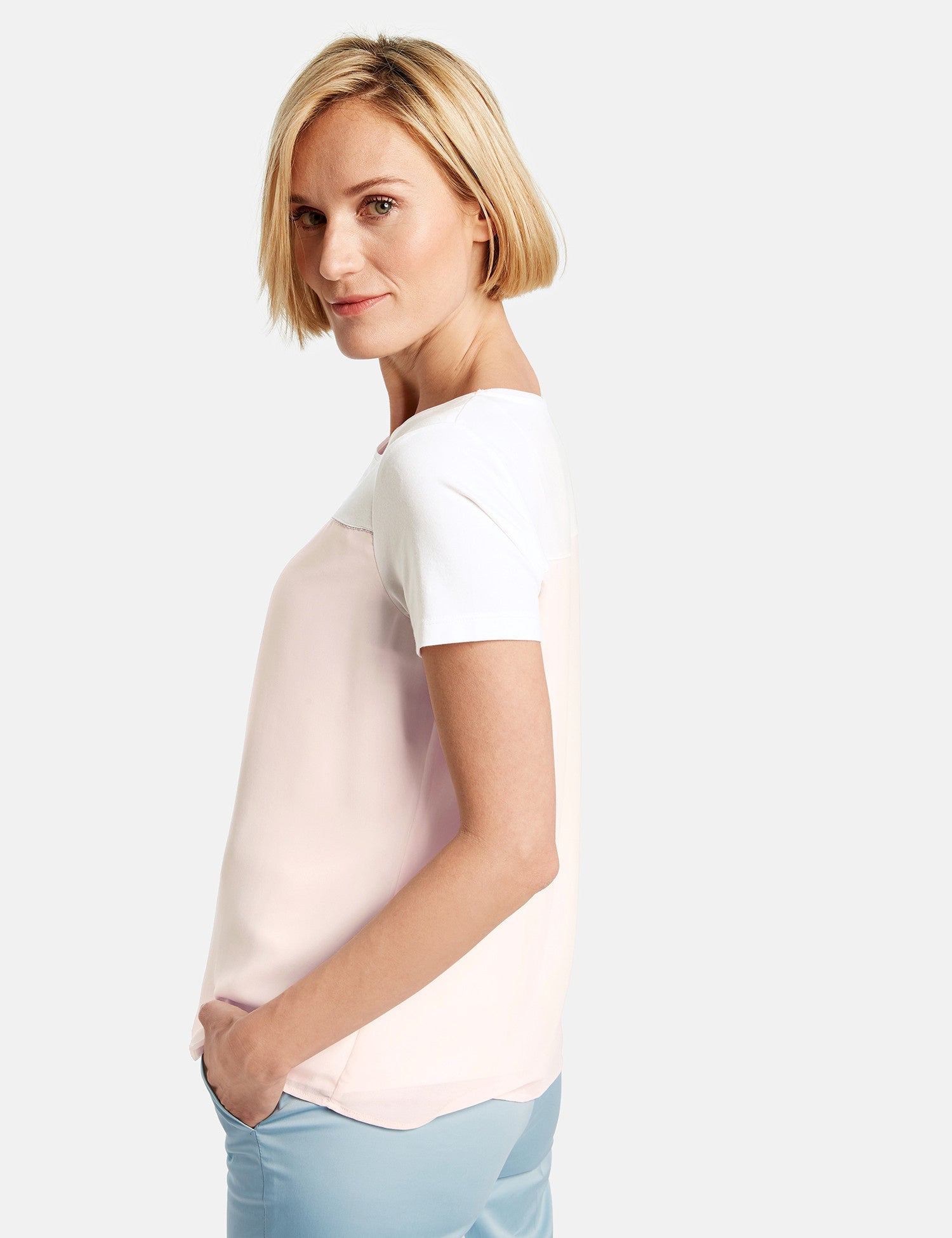 Pink T-Shirt Short-Sleeve Roundneck