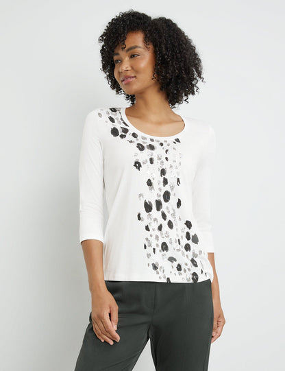 3/4 Sleeve Top With An Animal Print_471447-16330_9702_01