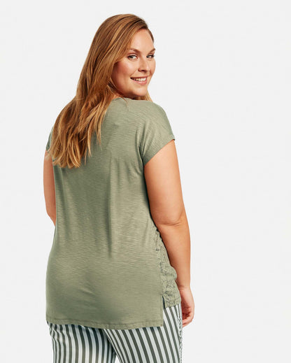 Green T-Shirt Short-Sleeve Roundneck