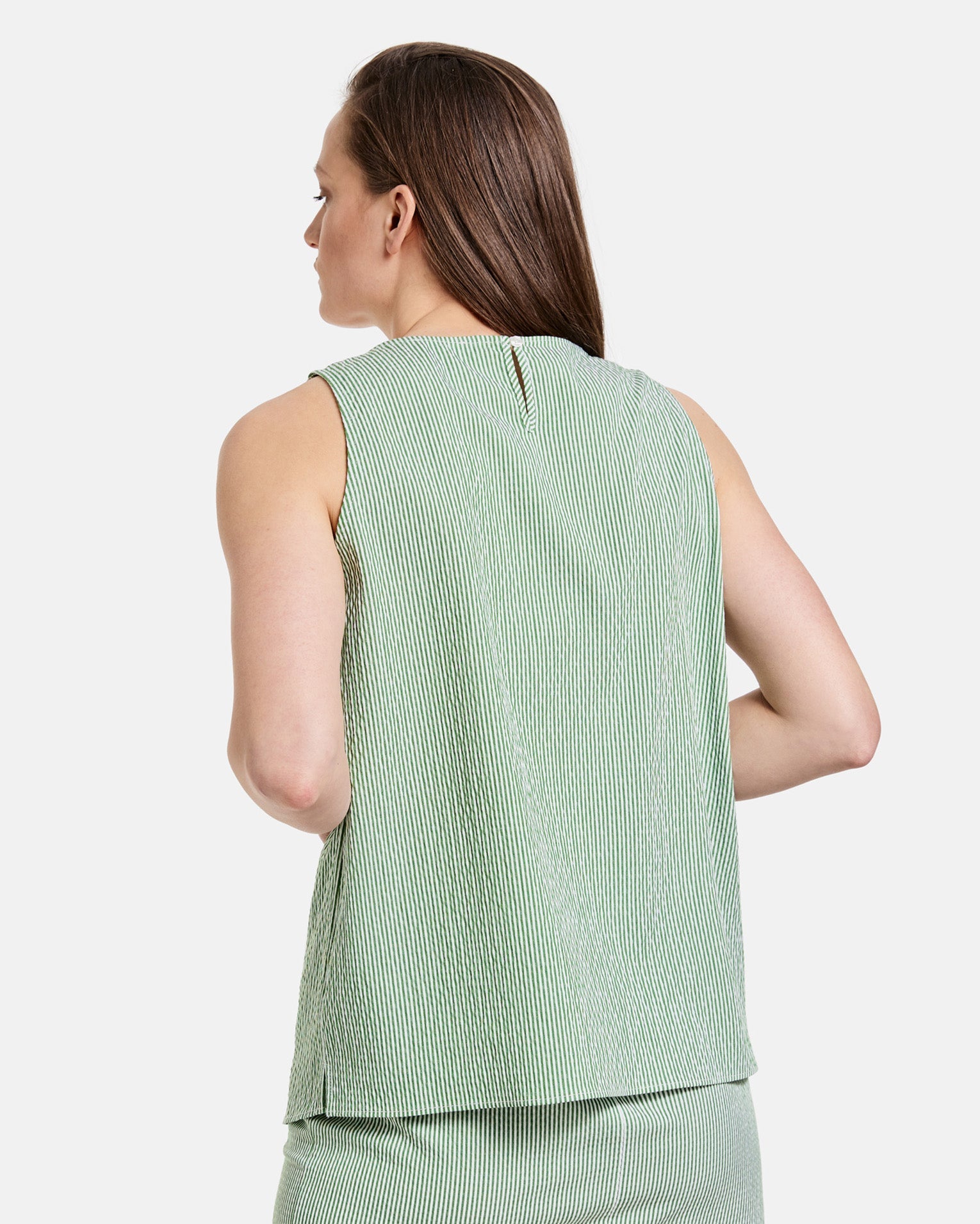 Green Blouse Without Sleeve