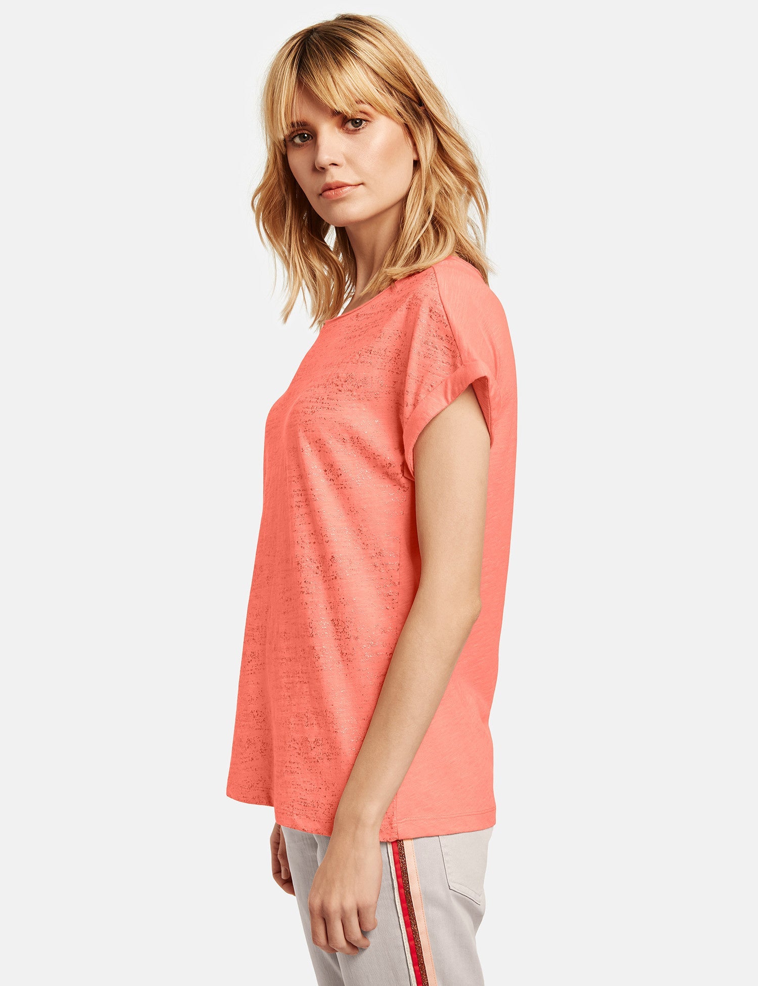 Coral T-Shirt Short-Sleeve Roundneck