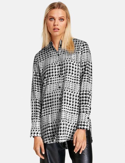 Black Blouse Long-Sleeve