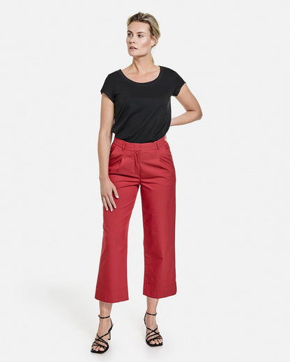 Red Trouser