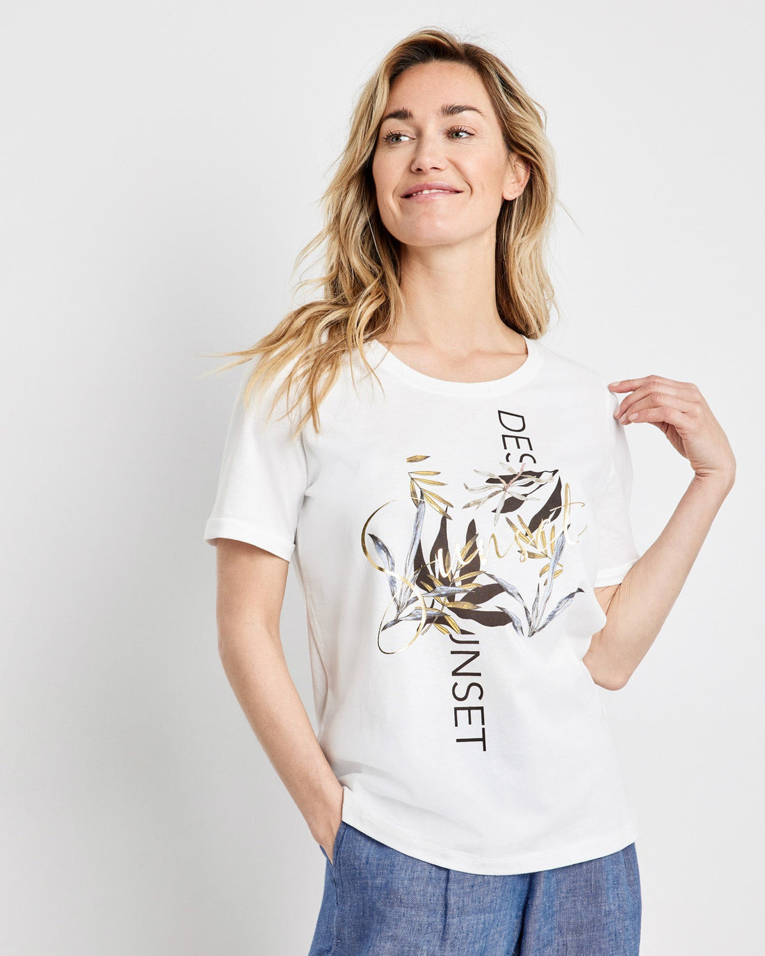 White T-Shirt 1/2 Sleeve