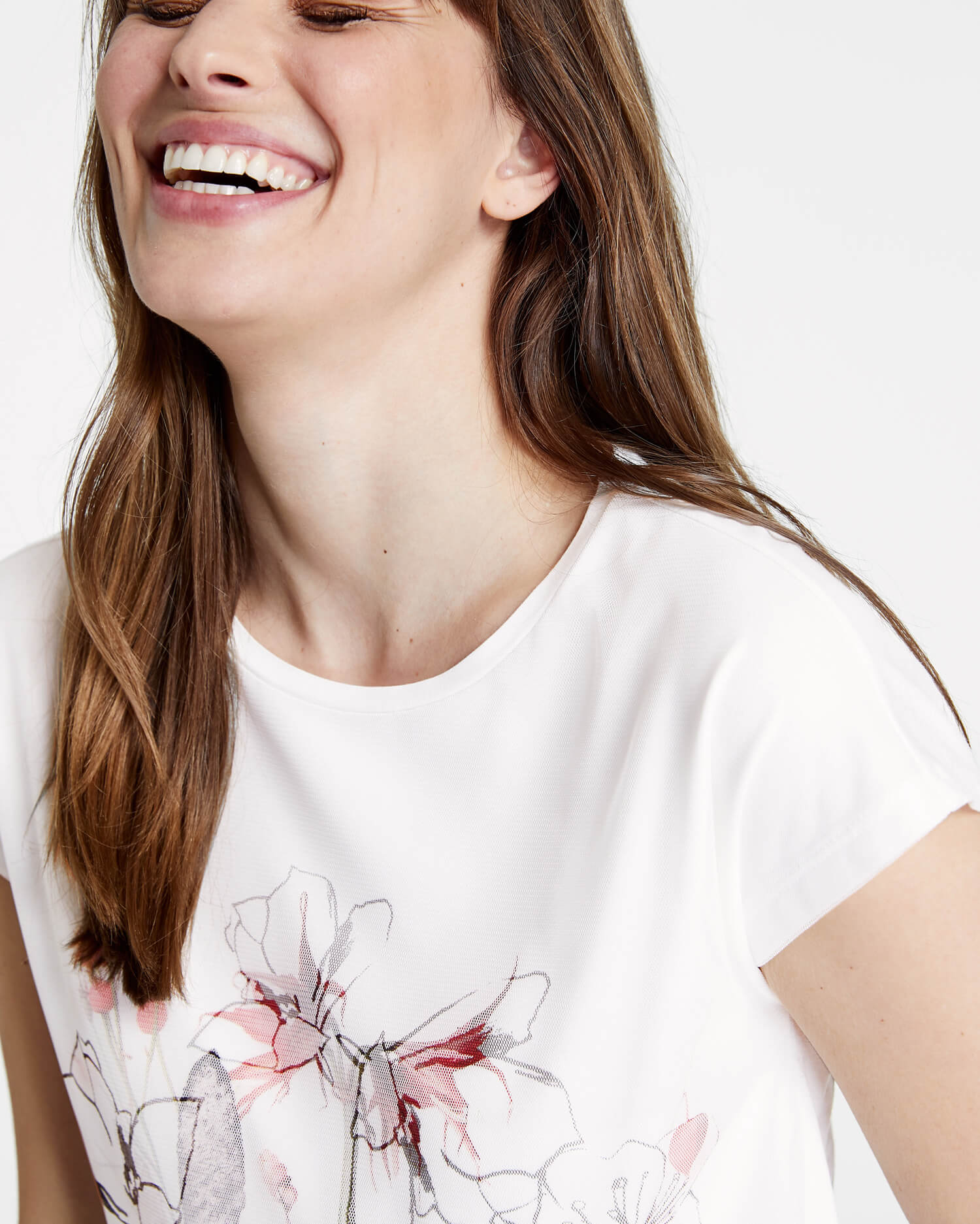 White T-Shirt Short-Sleeve Roundneck