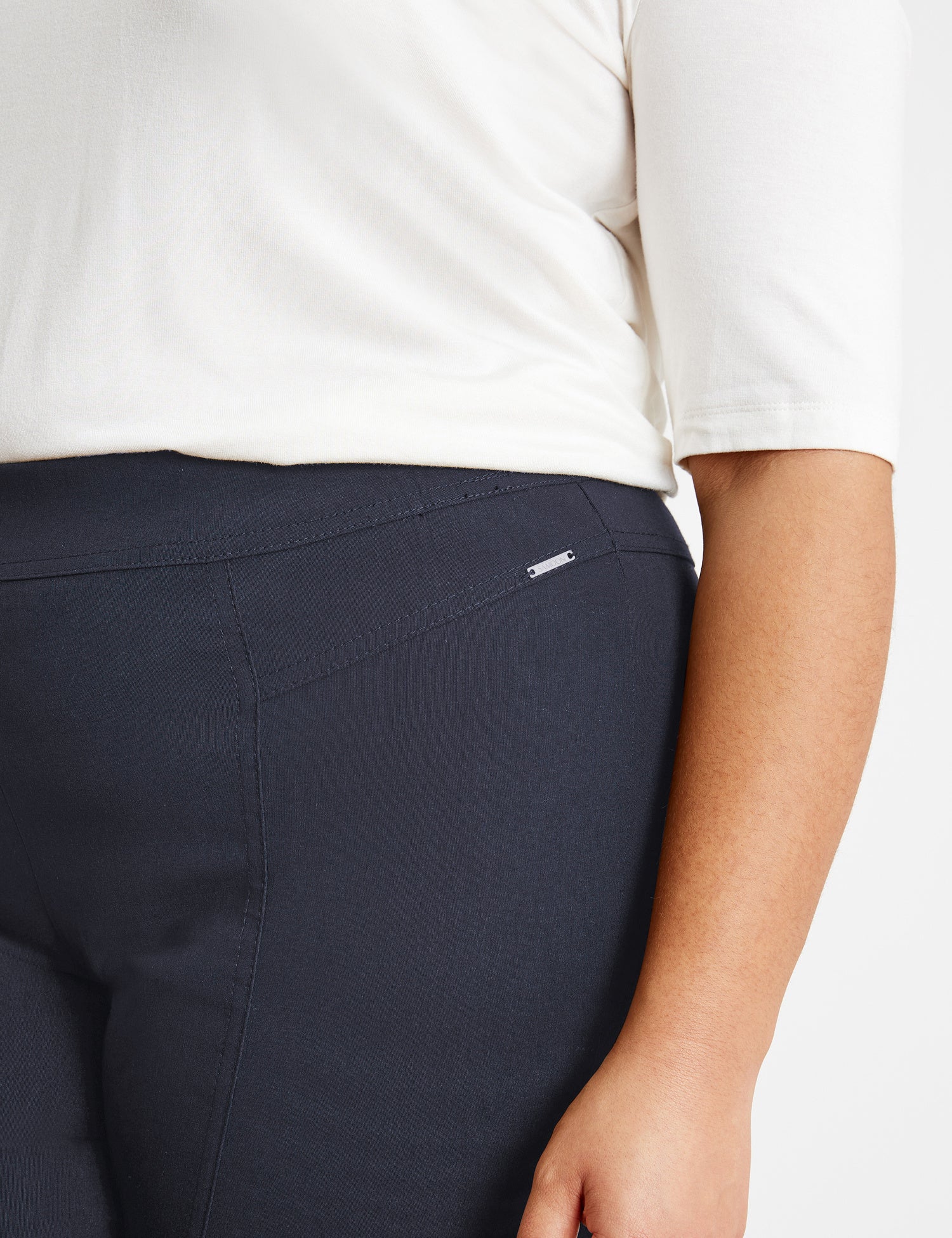 Dark Blue Slim Fit Pants Lucy