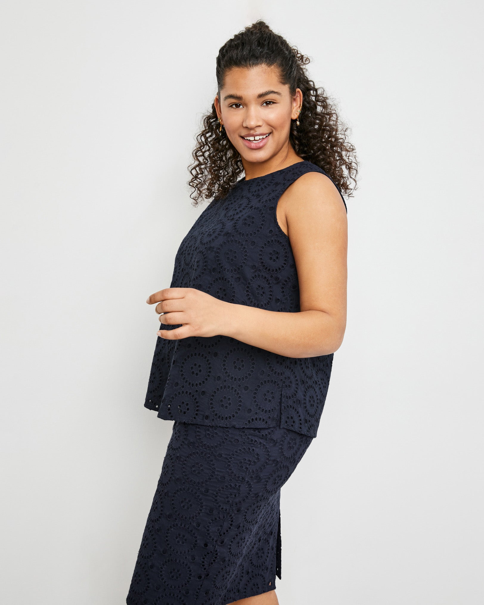 Dark Blue Blouse Without Sleeve