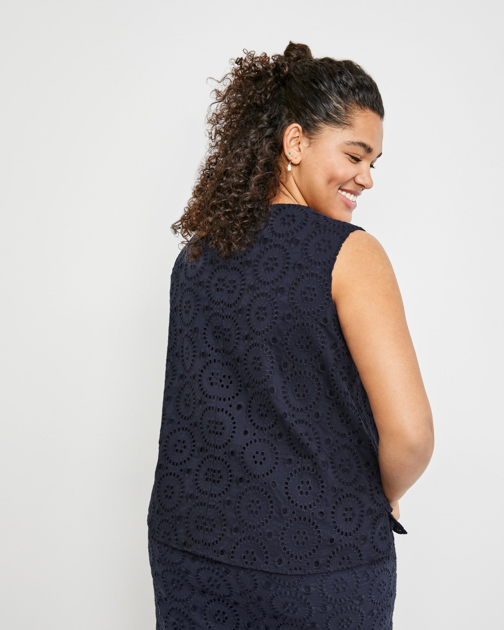 Dark Blue Blouse Without Sleeve