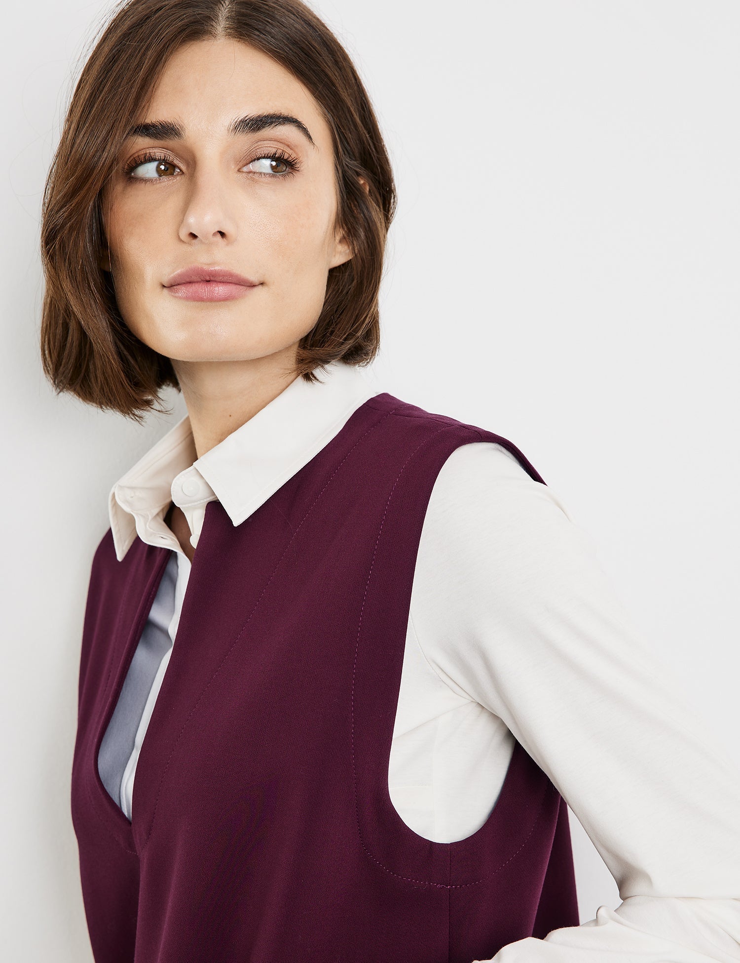 Red Sleeveless Blouse