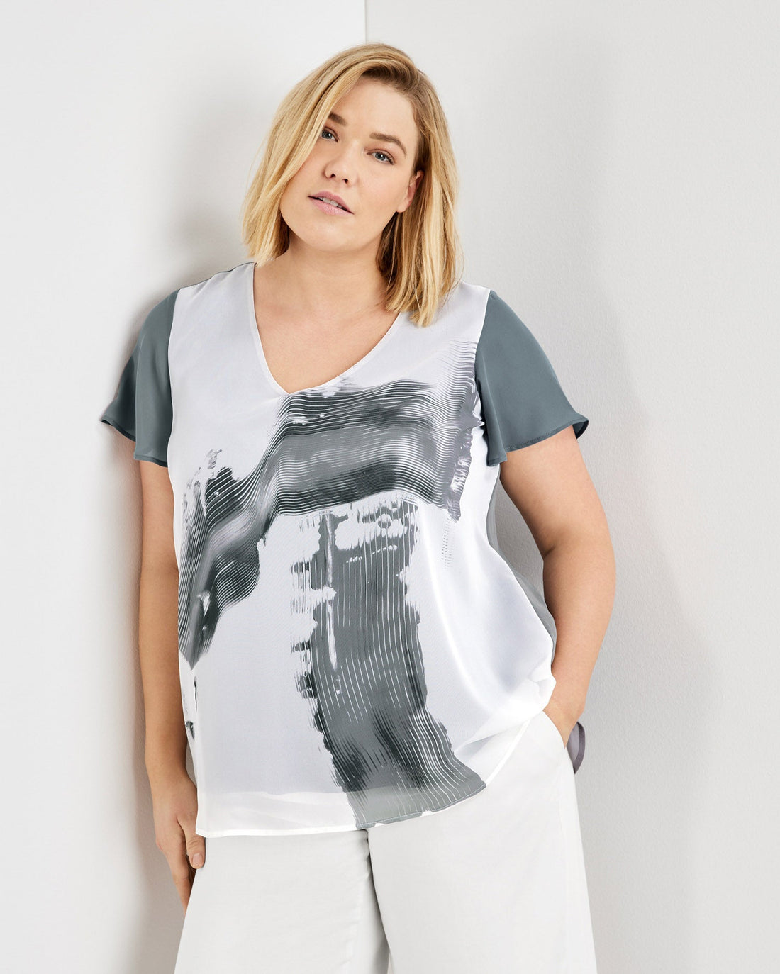 Light Grey T-Shirt 1/2 Sleeve