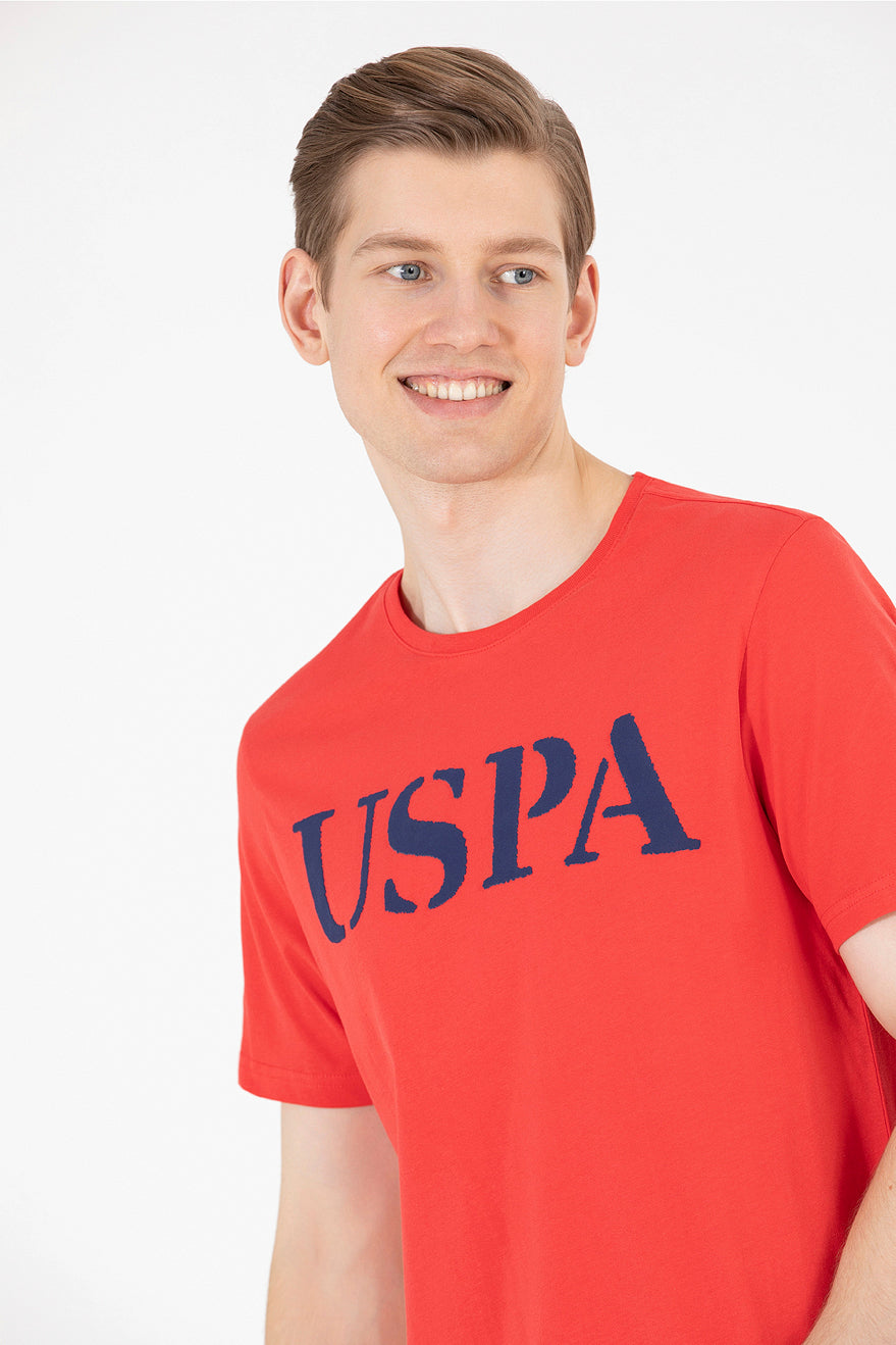 Red Short Sleeve Round Neck Graphic T-Shirt With Brand Name