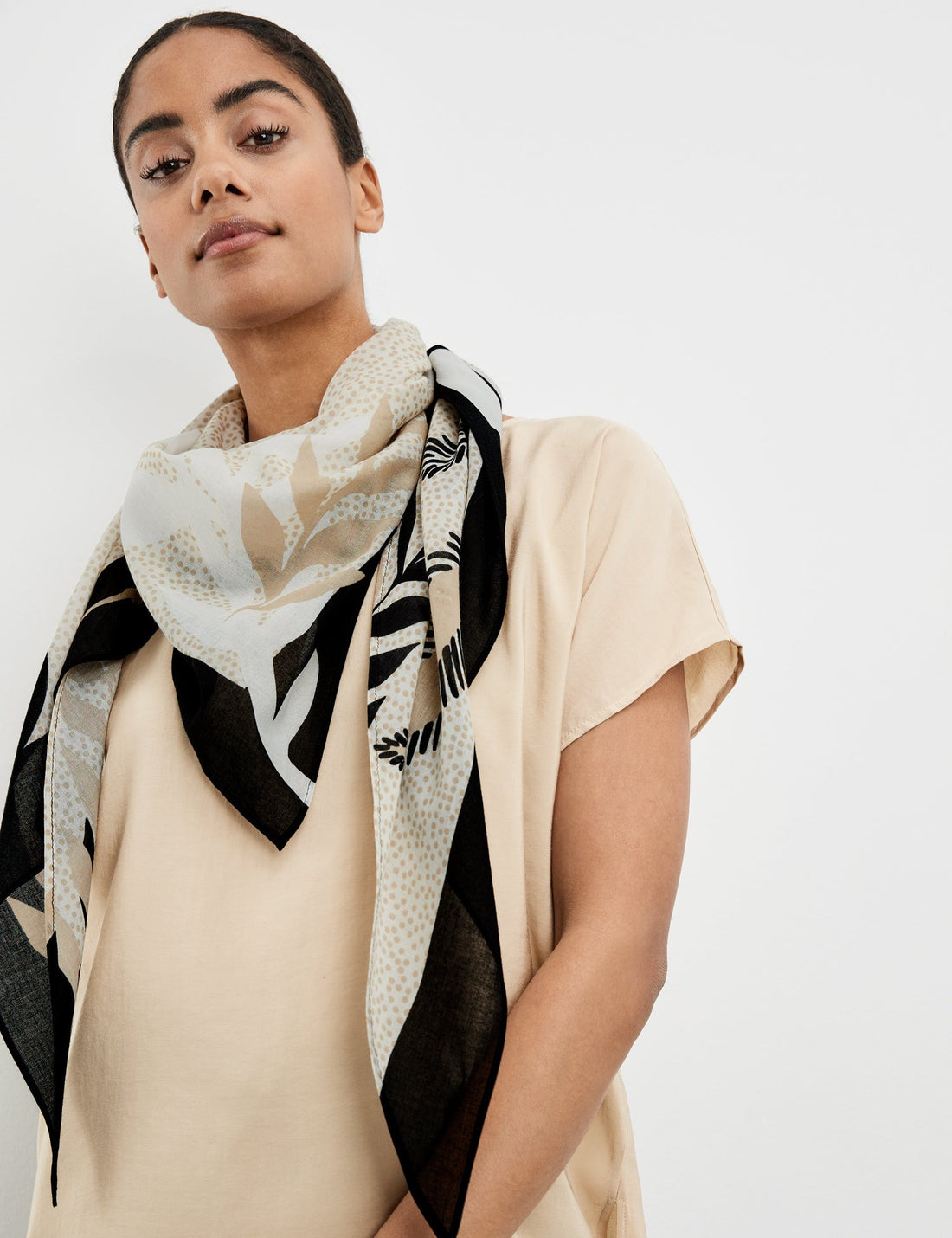 Scarf With A Floral Print