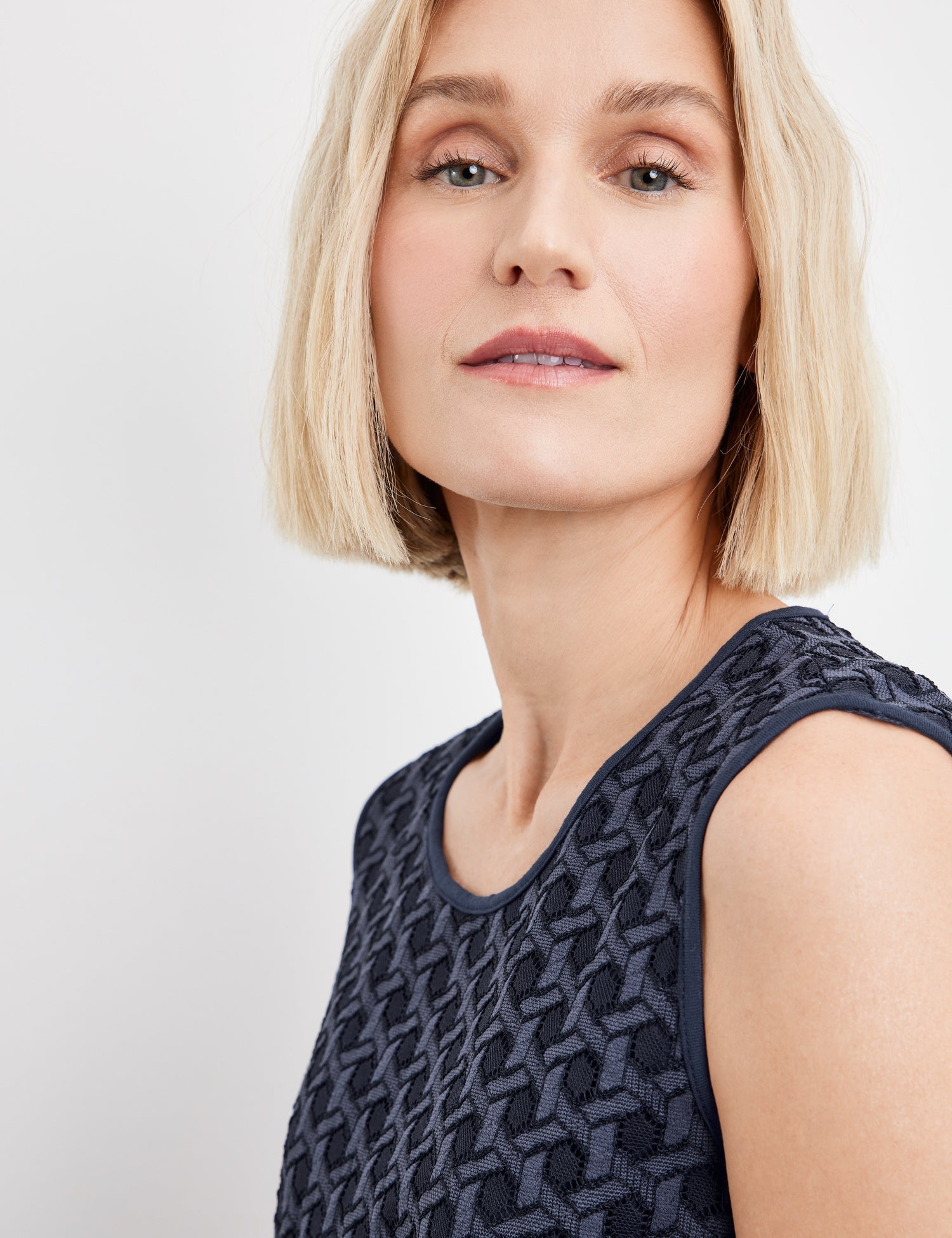 Sleeveless Blouse With Lace