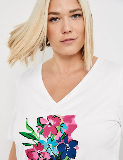 T-Shirt With A Front Print